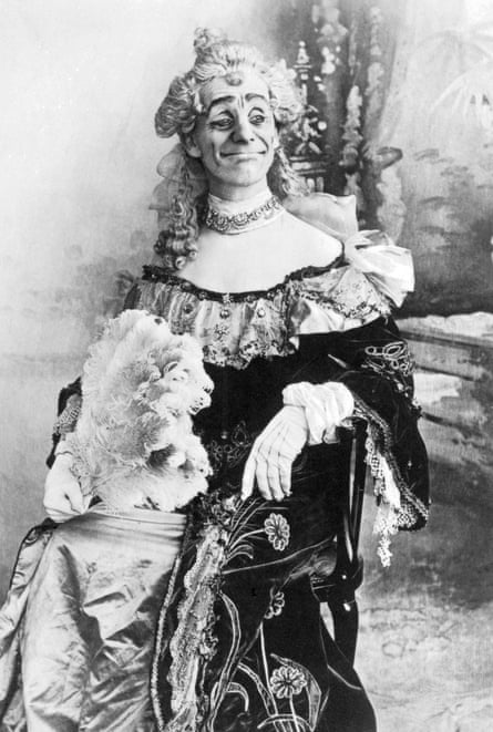 Panto sensation and champion clog-dancer … Dan Leno arsenic Mother Goose.