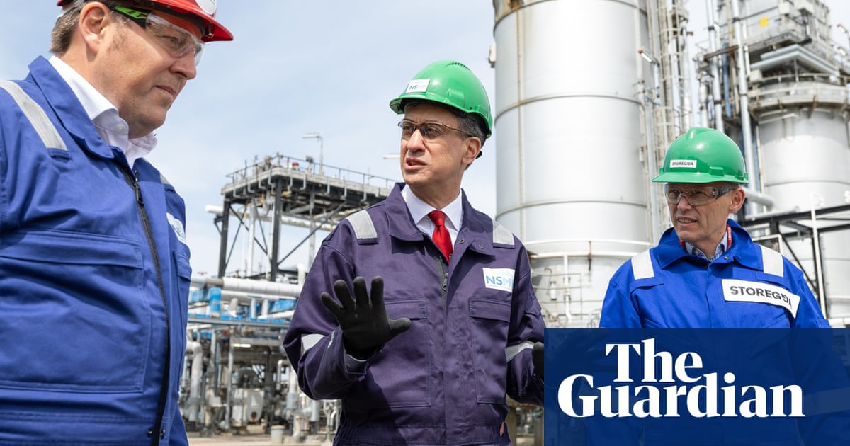 Ed Miliband says Labour will win fight' against UK net zero critics