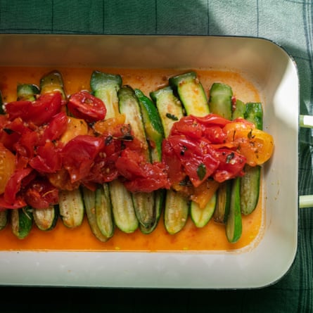 Courgettes with tomatoes and basil.