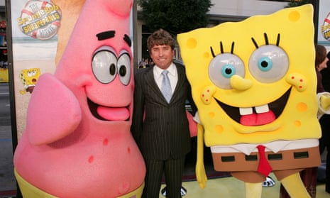 Stephen Hillenburg with Patrick and SpongeBob at the premiere of The SpongeBob SquarePants Movie, November 2004.