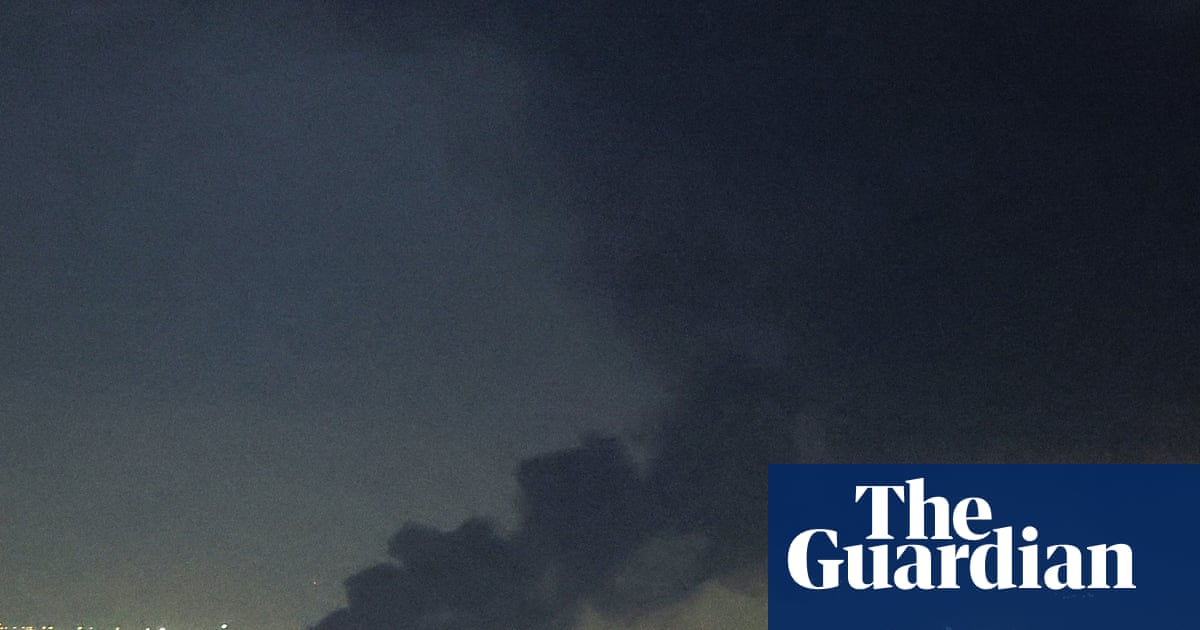 Iran calls on young people to form human chains around power plants as Trump deadline looms