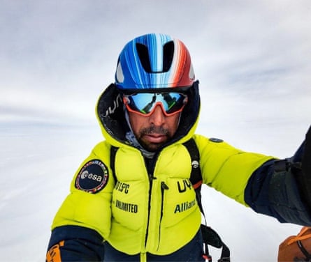 Italian ultra-endurance cyclist Omar Di Felice on his last trip to Antarctica