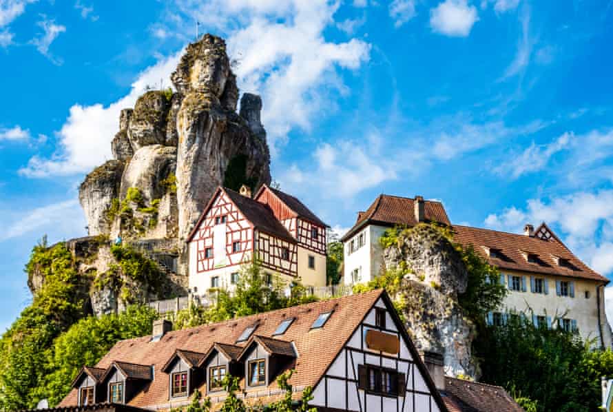 Rock formations at Tüchersfeld