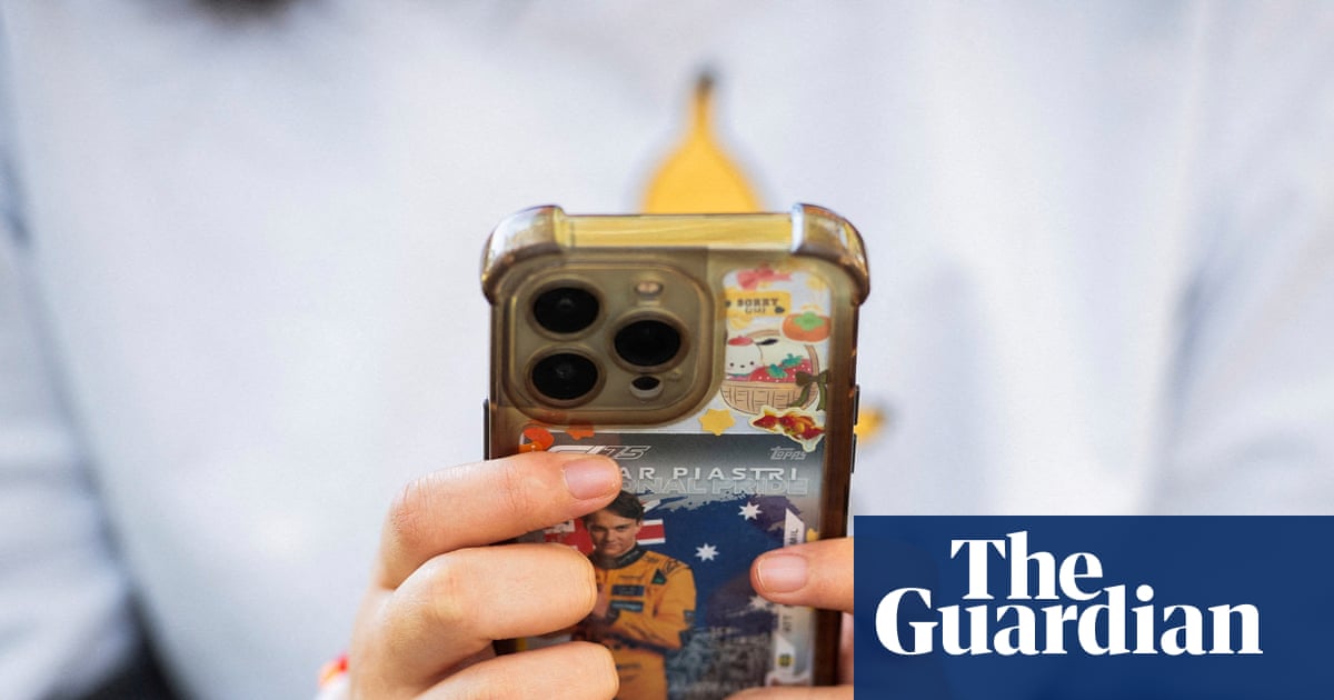 French court blocks Macron’s social media ban for under-15s