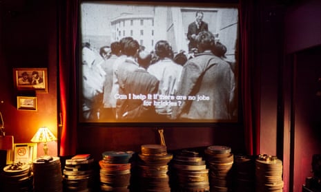 A 16mm print of Bicycle Thieves being shown in the cinema.