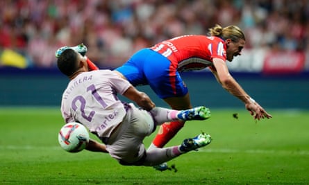 This Conor Gallagher tackle on Girona’s Yangel Herrera brought roars from Atlético fans.