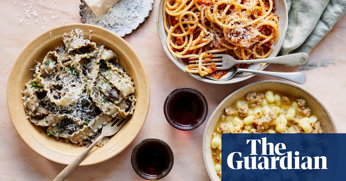 bucatini-with-vegetable-bolognese-gnochetti-with-sausage-ribbon-pasta-with-chicken-livers-phil-howard-s-recipes-for-winter-pasta