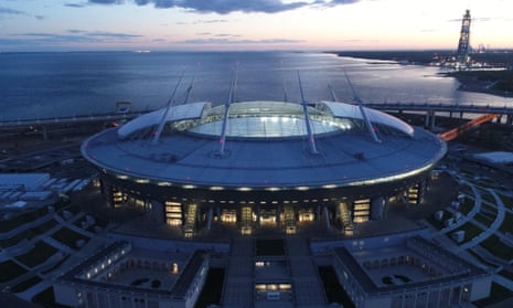 Delays, corruption and cheap labour: the budget-smashing World Cup stadium - video