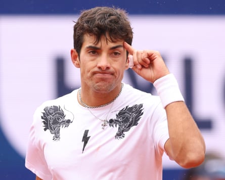 Cristian Garín celebrates victory after in a BMW Open match.