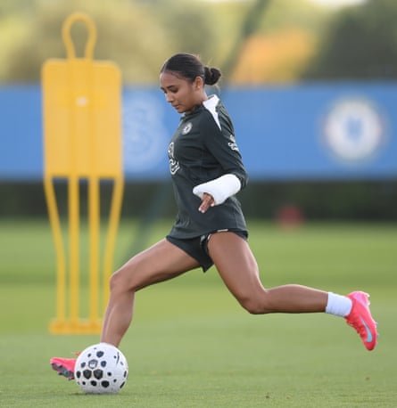 Alyssa Thompson successful training.