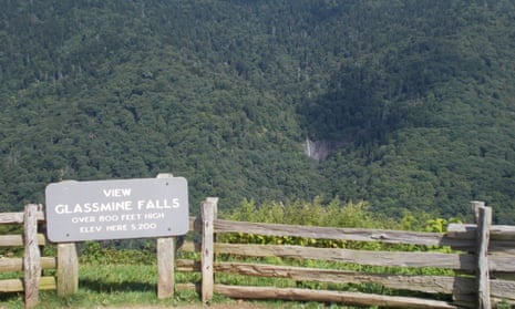 Hiker dies after falling off waterfall outlook in North Carolina | North Carolina | The Guardian
