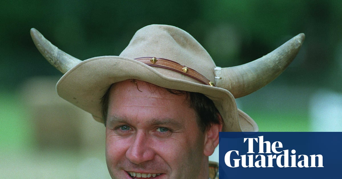 Unpacking The Archers: A Roadshow Reflection