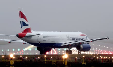 UK regulator tells Heathrow to cut fees in win for airlines