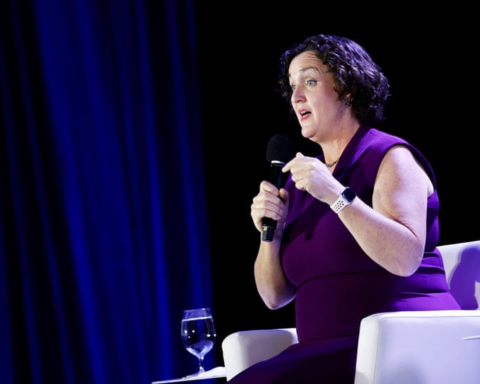 Democratic frontrunner for California governor threatens to walk out of interview