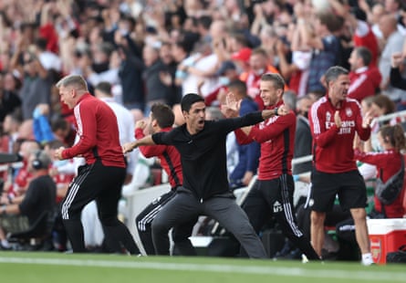 Mikel Arteta celebrates as Arsenal score their second against Tottenham