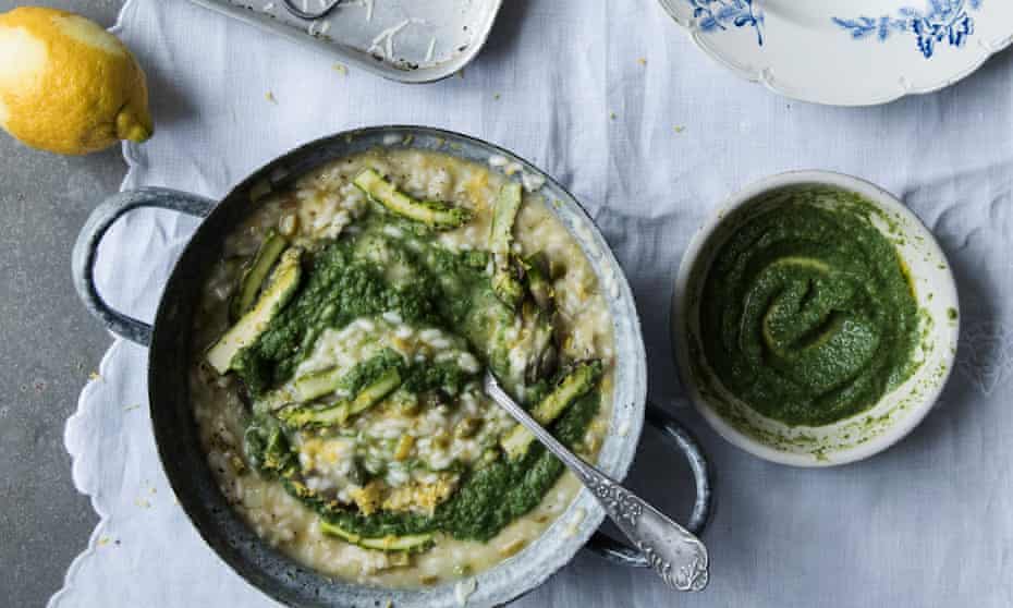 Nettle and slow-cooked onion risotto