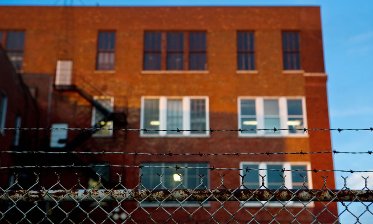 Homan Square Revealed How Chicago Police Disappeared 7 000 People Us News The Guardian