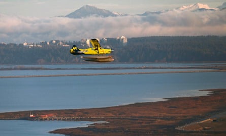 What was billed as the world’s first commercial electric airplane – a 62-year-old, six-passenger DHC-2 de Havilland Beaver seaplane retrofitted with a 750hp electric magni500 propulsion system – flies in Vancouver, Canada, in 2019.
