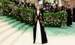 Anna Wintour wears a flower-embroidered coat