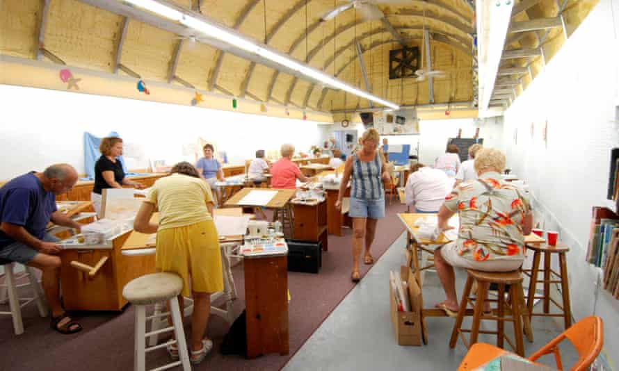 Residents of Briny Breezes take part in a class in the town’s art center in January 2006.