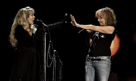 Hynde plays with Stevie Nicks: ‘I’ll make music as long as I can hold a guitar’