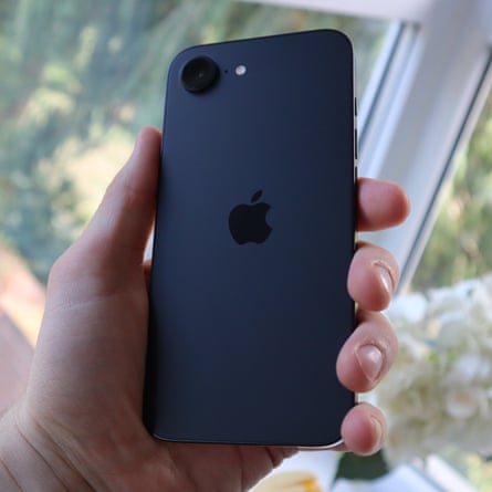 IPhone 16e