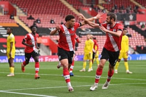 Che Adams opens the scoring for the Saints.