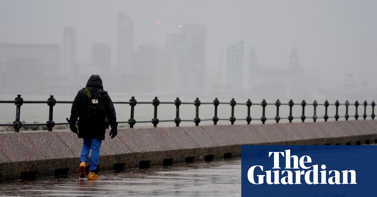 UK weather: Storm Darragh to bring 80mph gusts as amber wind warning issued UK weather: Storm Darragh to bring 80mph gusts as amber wind warning issued