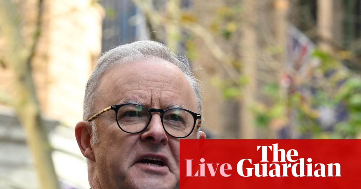 PM deflects question about literal red carpet for Putin and says Trump ‘an advocate for peace’ in Ukraine – as it happened | Australia news PM deflects question about literal red carpet for Putin and says Trump ‘an advocate for peace’ in Ukraine – as it happened | Australia news