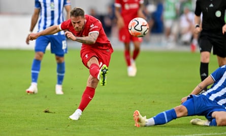 Alexis Mac Allister in preseason action for Liverpool.