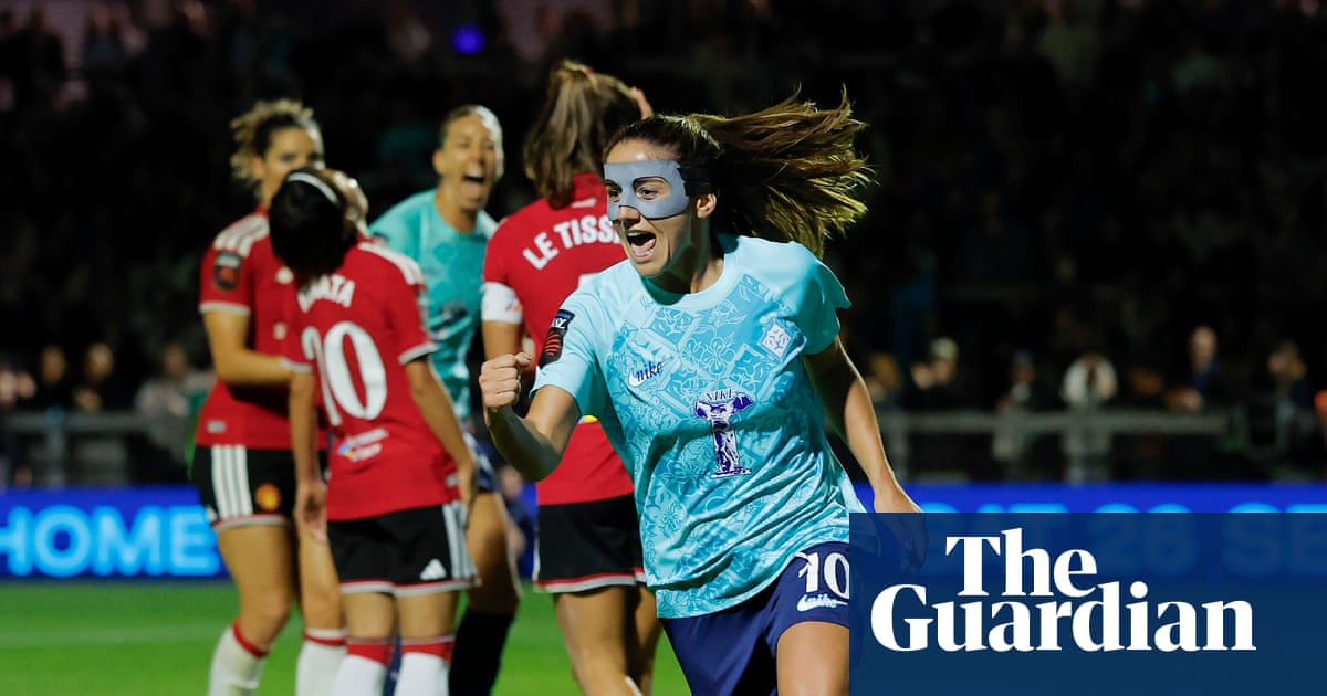 Alexia Putellas begins WSL ride as London City outclass Manchester United