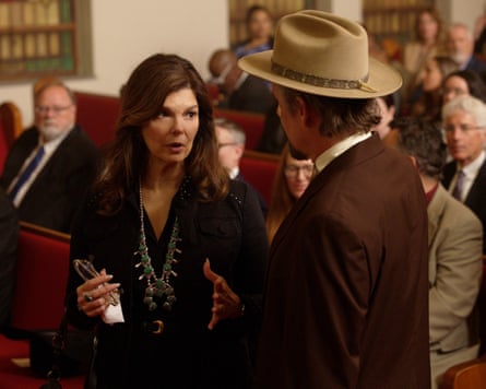 Ethan Hawke and Jeanne Tripplehorn in The Lowdown