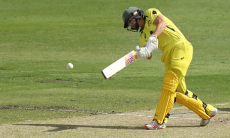 Ellyse Perry hitting the ball