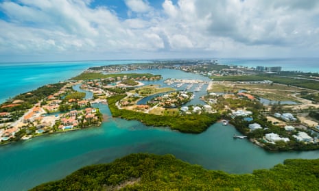 Aerial view of Grand Cayman, looking south from West Bay towards George Town.