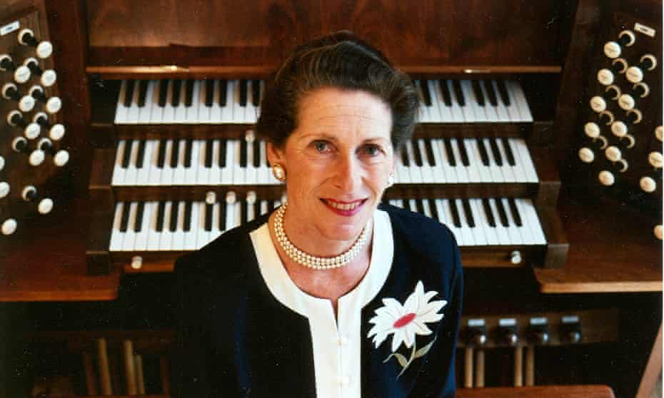 Jennifer Bate was a pianist in her early teens but realised that her hands were too small.
