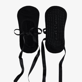 Ballerina-style pilates grip socks