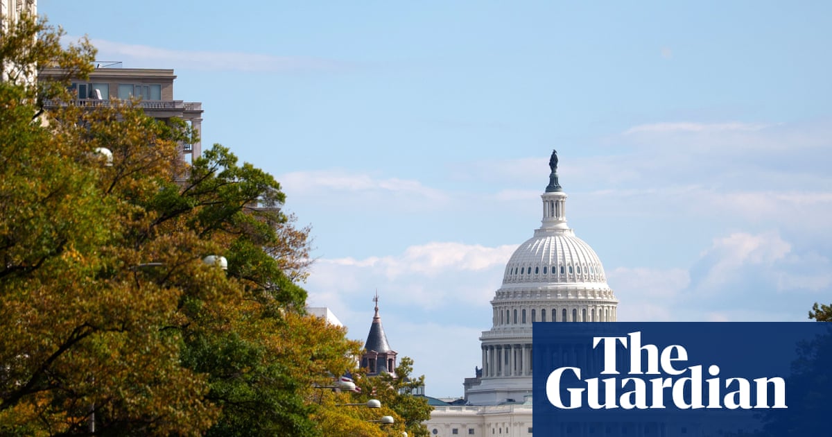 Trump news at a glance: Four Senate Republicans join Democrats to reject global tariffs