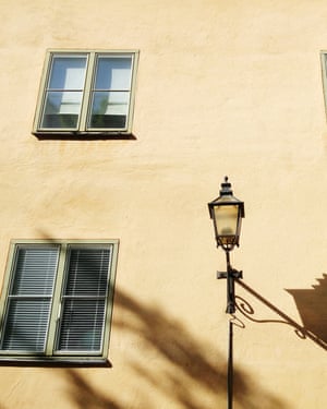 Is it smoked kohlrabi or roe deer tartare that makes your mouth water? Uncover one of the best locations to eat in Sweden | Uncover Sweden’s delights 6 Low Angle View Of BuildingPhoto taken in Stockholm, Sweden
