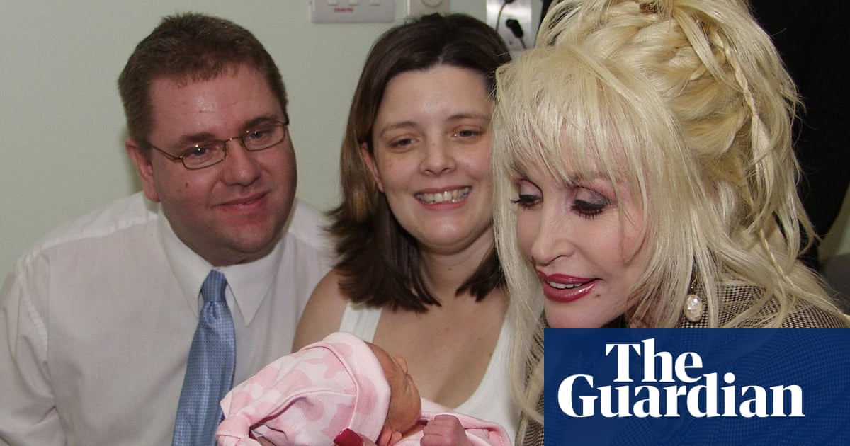 ‘In walked this big bundle of energy’: the day Dolly Parton came to Rotherham
