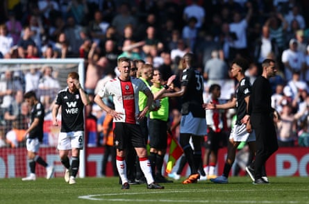 James Ward-Prowse dari Southampton setelah degradasi mereka dikonfirmasi.