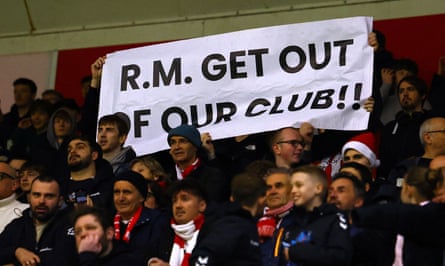 Southampton fans give their view on Russell Martin.