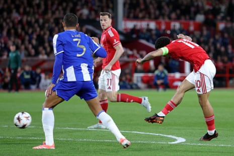 Morgan Gibbs-White shoots to score