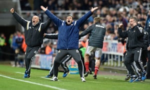 Gus Poyet celebrates the late winner that gave Sunderland victory at Newcastle in 2014