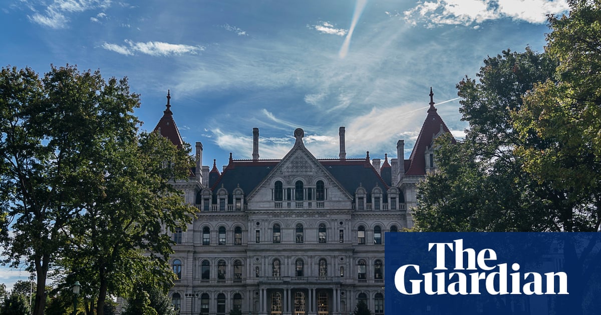 Woman charged with planning IS-inspired attack on New York state capitol building