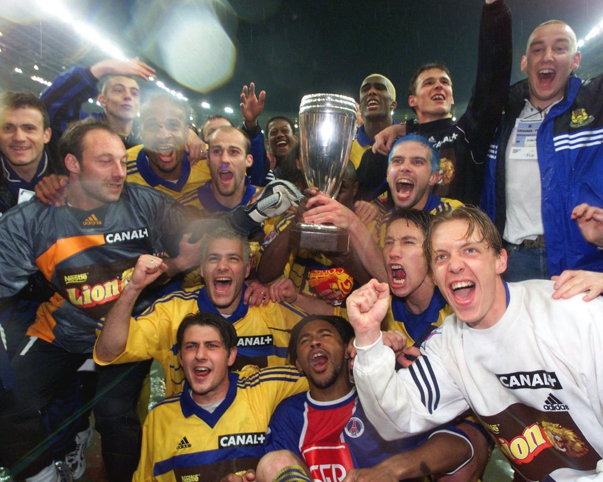La Coupe de la Ligue disparaît, mais la victoire des Forgerons de La Coupe de la Ligue disparaît, mais la victoire des Forgerons de