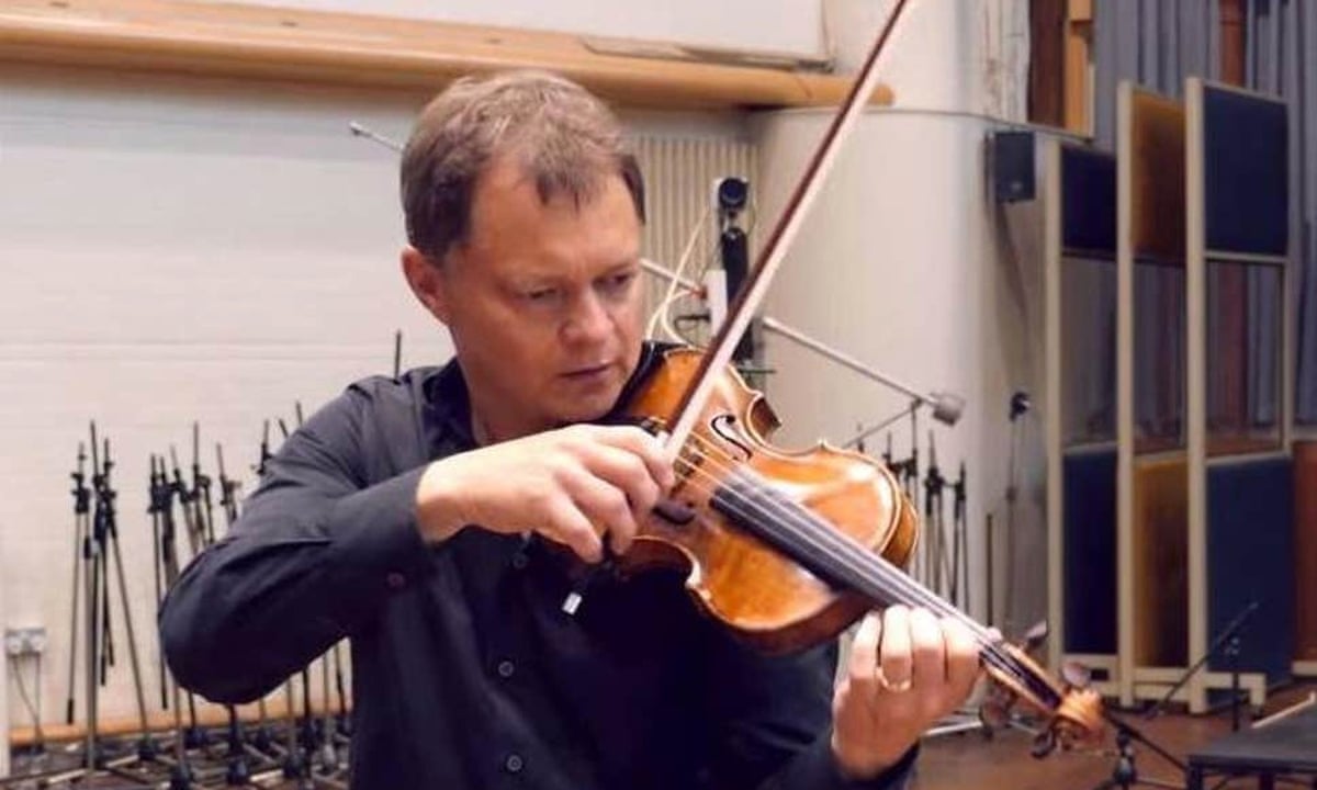 Stolen 250k Tecchler Violin Is Returned Undamaged To Owner Music The Guardian