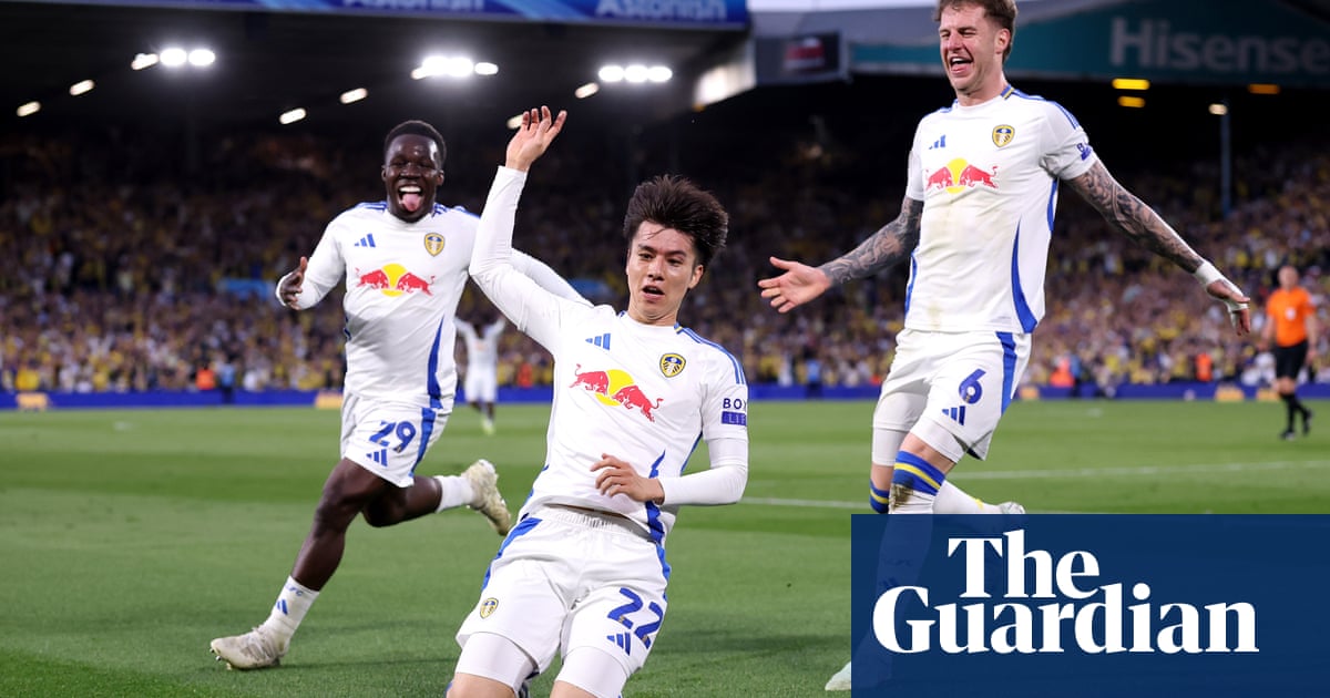 Leeds United Secures 4-0 Victory Over Bristol City, Nears Championship Title