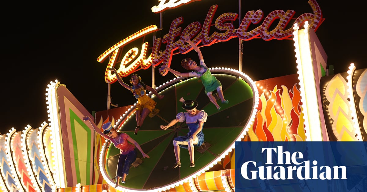 Women given free cycling shorts to deter upskirting on Oktoberfest ride after voyeurism investigation