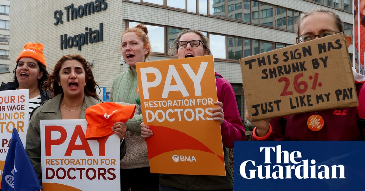 Public support for resident doctors' strikes collapses ahead of fresh industrial action
