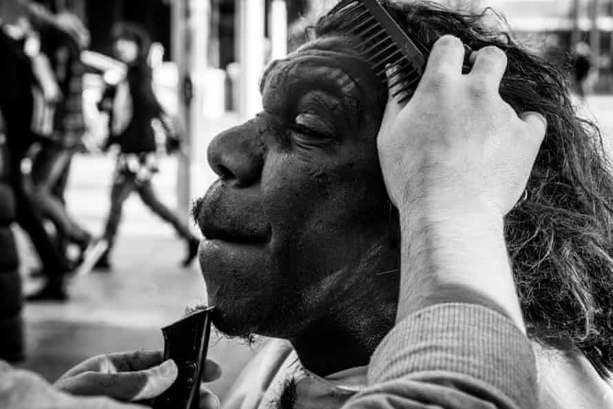 Meet Floki, the street barber of Perth: ‘It’s not just about the haircut’ A shave for one of Ali Bouazar’s clients